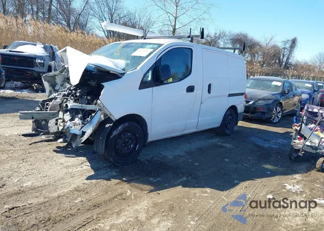 2015 Nissan Nv200 S z USA, uszkodzony, nr VIN 3N6CM0KN0FK731567